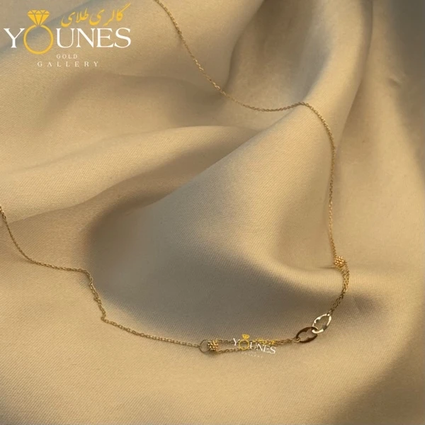 تصویر دوم گردنبند طلا مینیمال فیگارو